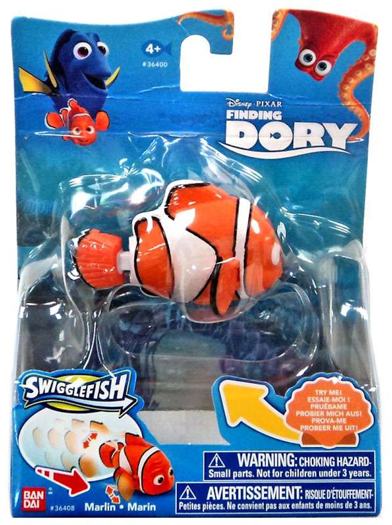 Bandai America Disney / Pixar Swigglefish Finding Dory Marlin Figure