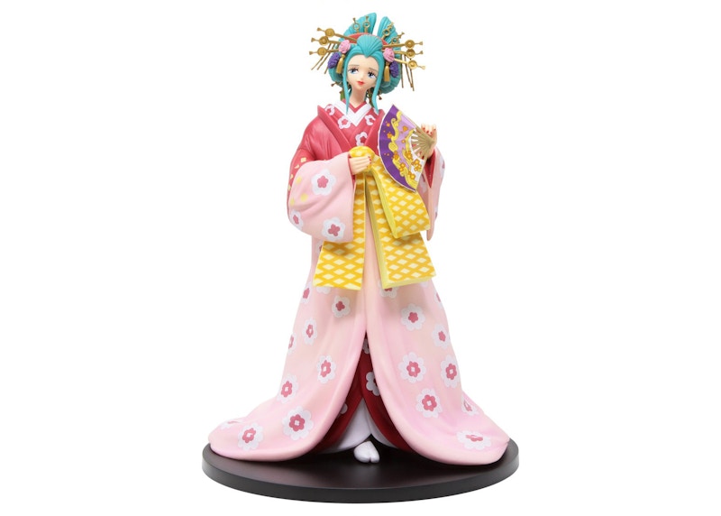 Bandai Ichibansho One Piece Hana Komurasaki Action Figure Pink