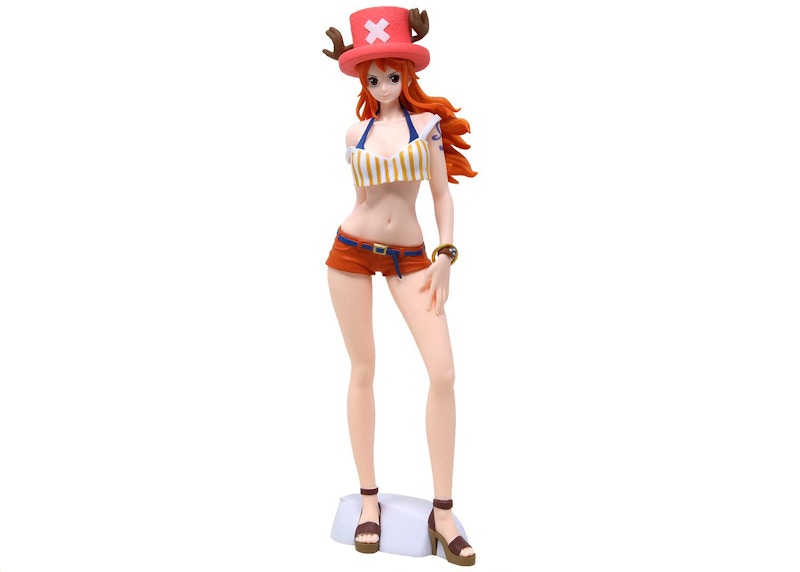 Banpresto One Piece Sweet Style Pirates Nami A Normal Color Version Figure Navy & Pink
