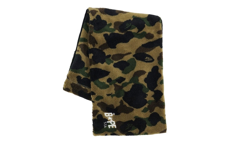 BAPE 1st Camo Boa Fur Snood Green