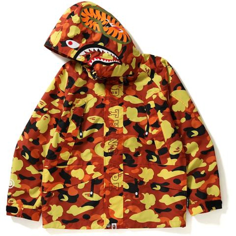 BAPE 1st Camo Shark Snowboard Jacket Jacket Orange
