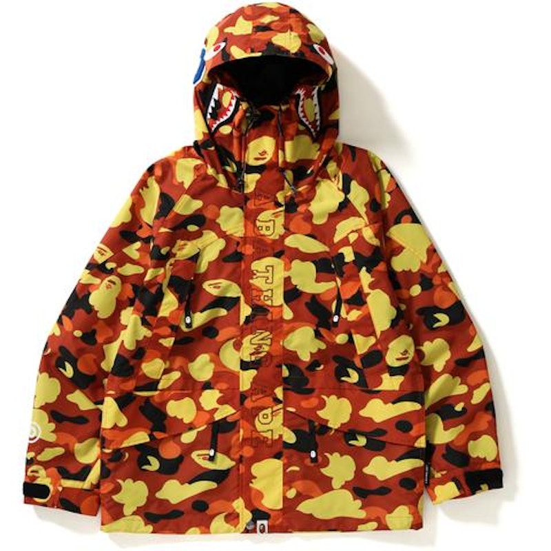 BAPE 1st Camo Shark Snowboard Jacket Jacket Orange