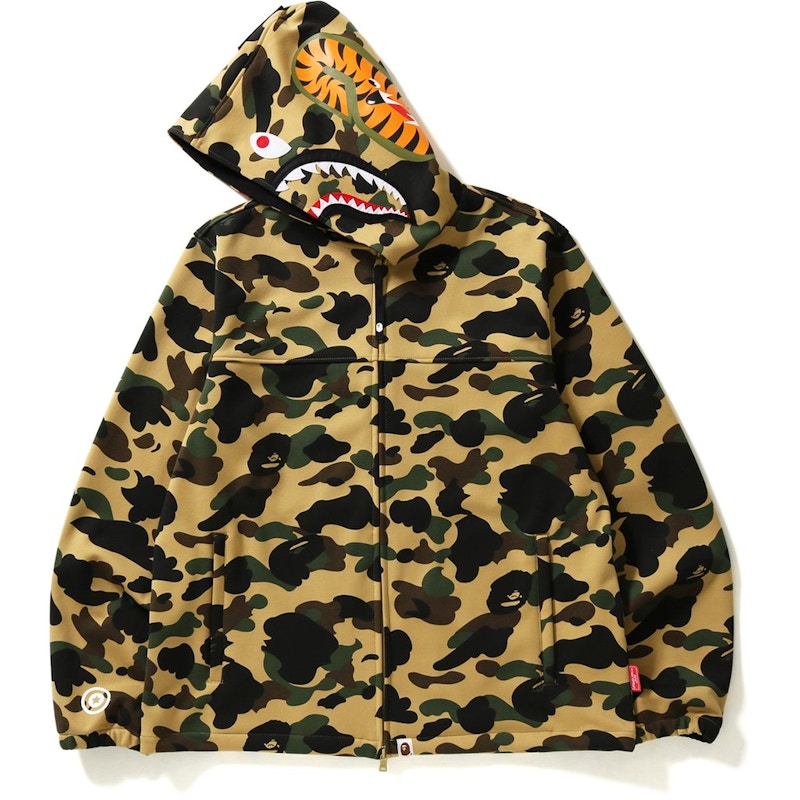 BAPE Windstopper 1st Camo Shark Hoodie Jacket Jacket Yellow