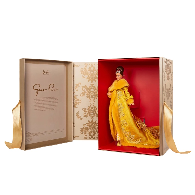 Barbie Signature Guo Pei Barbie® Wearing Golden-Yellow Gown Doll