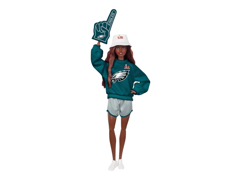 Barbie x Super Bowl Eagles (1) Doll