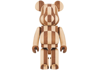 Bearbrick Karimoku Longitudinal Chess 1000%
