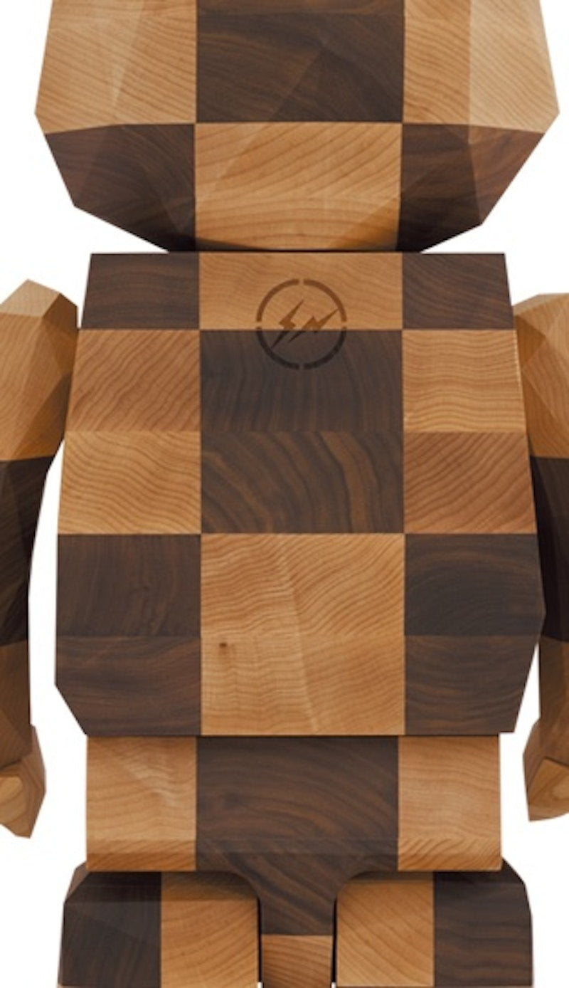 Bearbrick Karimoku fragmentdesign Polygon Chess 1000%