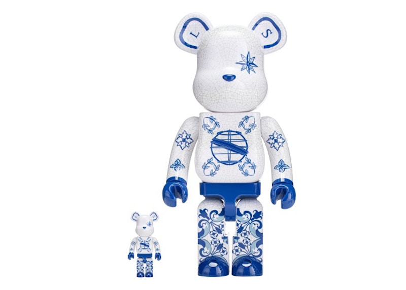Bearbrick Macau 2023 x Senado Square 100% & 400% Set