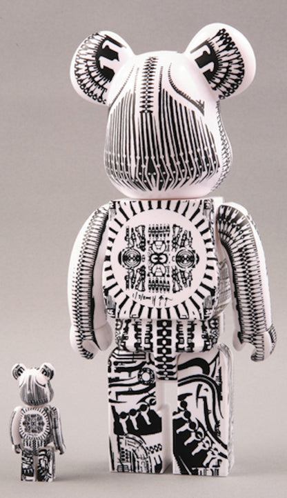 Bearbrick World Wide Tour H.R. Giger 100% & 400% Set White