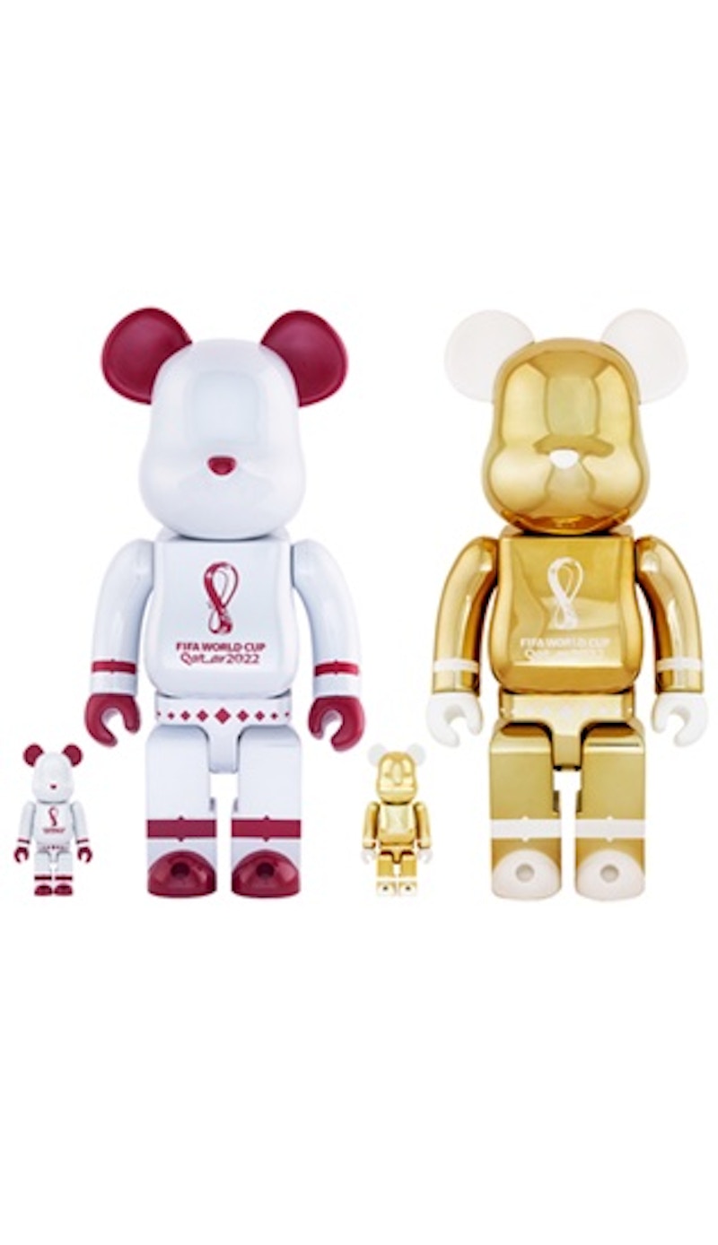 Bearbrick x FIFA World Cup Qatar 2022 100% & 400% 4-Pc Set White Chrome/Gold