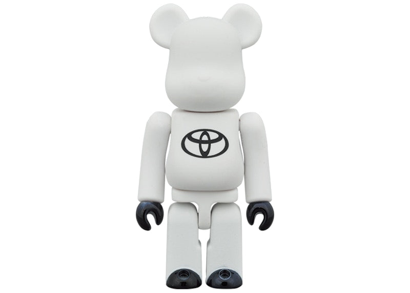 Bearbrick x Toyota (Drive Your Teenage Dreams.) 100% & 400% Set White