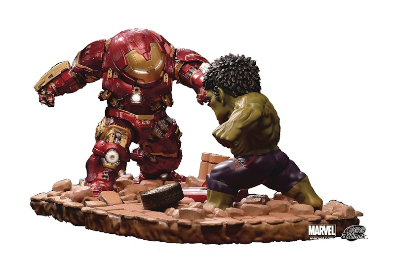 Beast Kingdom Avengers: Age of Ultron - Hulkbuster vs. Hulk (Egg Attack) Figure