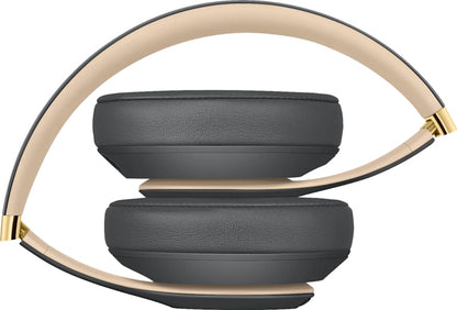 Beats Studio3 Wireless Headphones The Beats Skyline Collection MXJ92LL/A Shadow Gray