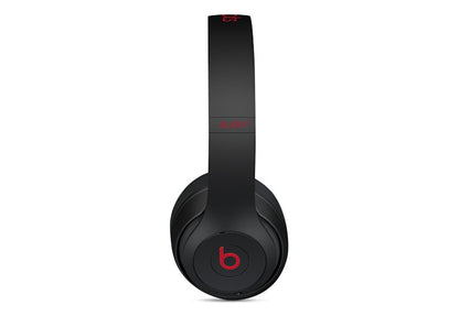 Beats Studio3 Wireless Over-Ear Headphones Decade Collection MX422LL/A Defiant Black/Red