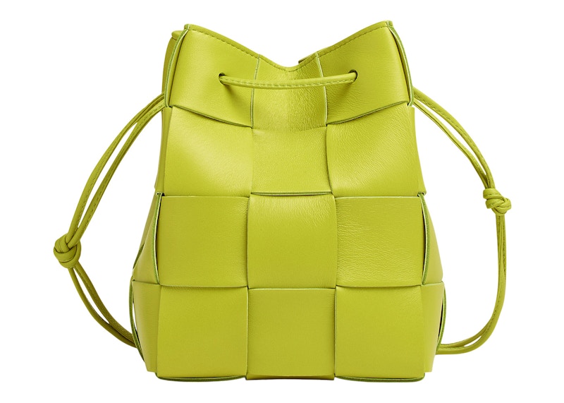 Bottega Veneta Drawstring Cassette Small Intreccio Kiwi