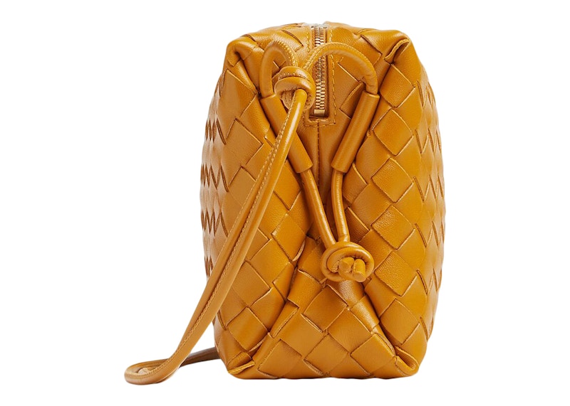 Bottega Veneta Loop Intrecciato Camera Bag Small Cob