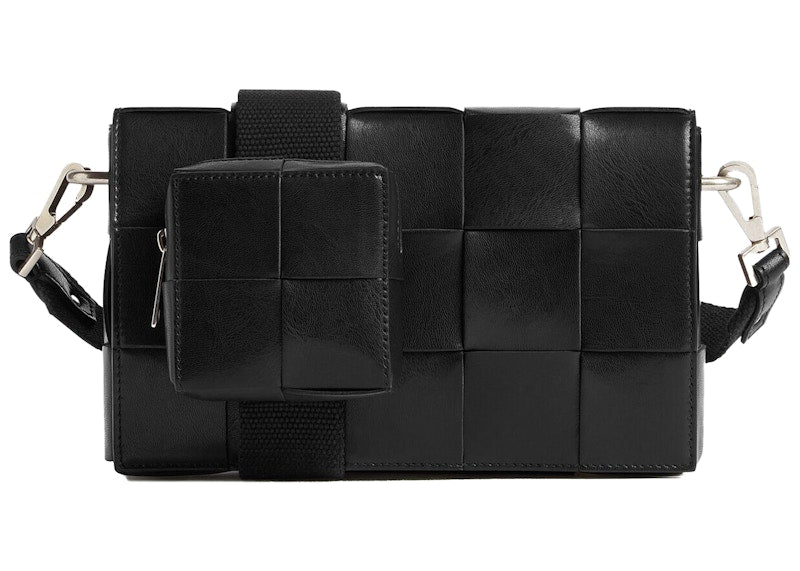 Bottega Veneta Medium Cassette with Versatile Strap Intreccio Black
