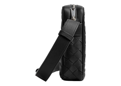 Bottega Veneta Zipped Phone Pouch Intrecciato Black