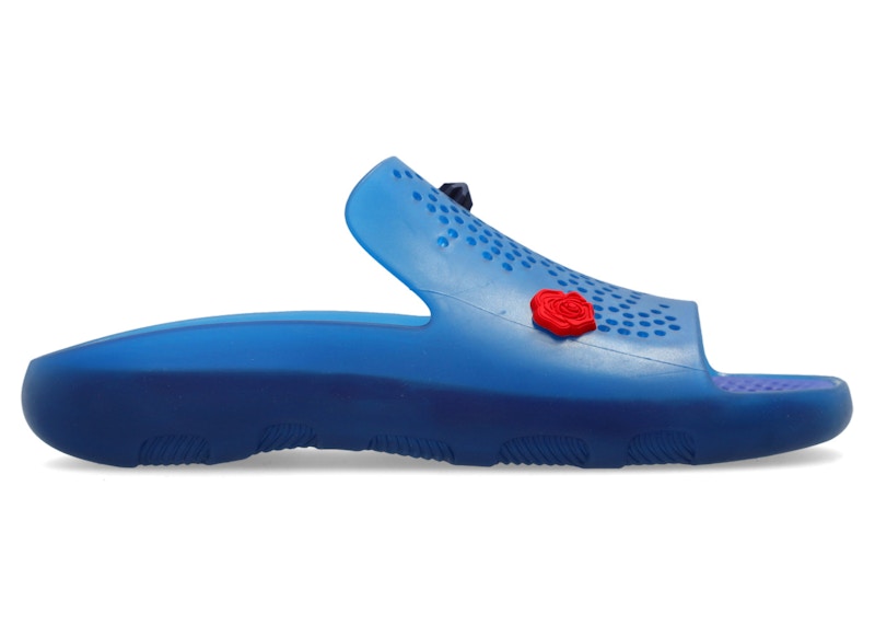 Burberry Stingray Charm-Embellished Slides Blue
