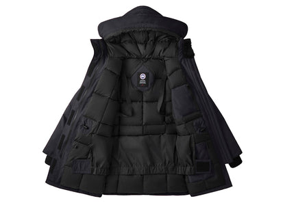 Canada Goose Women's Expedition Heritage Parka Jacket (Classic Fit) Navy