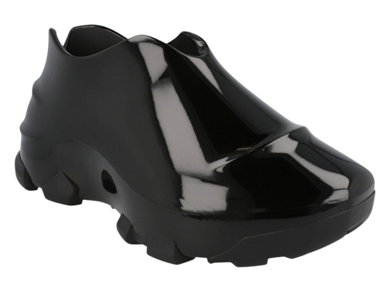 Givenchy Shiny Monumental Mallow Black