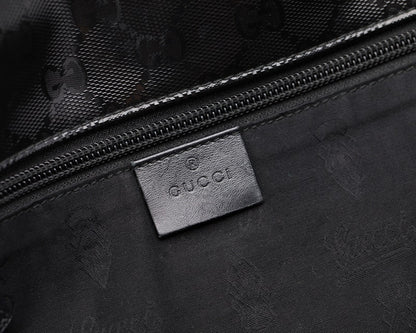 Gucci Buckle Messenger GG Imprime Black