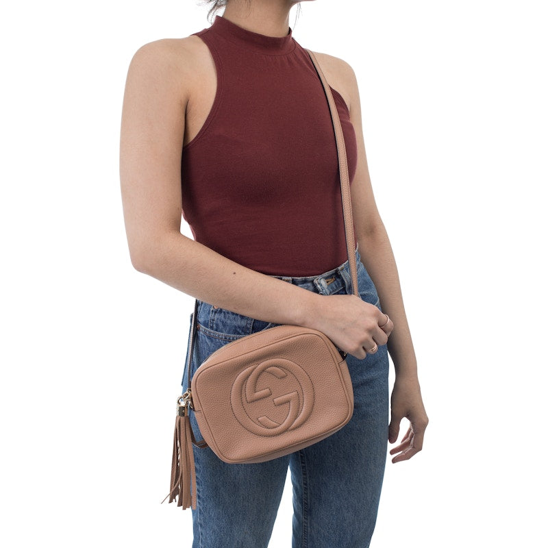Gucci Soho Disco Leather Small Camelia