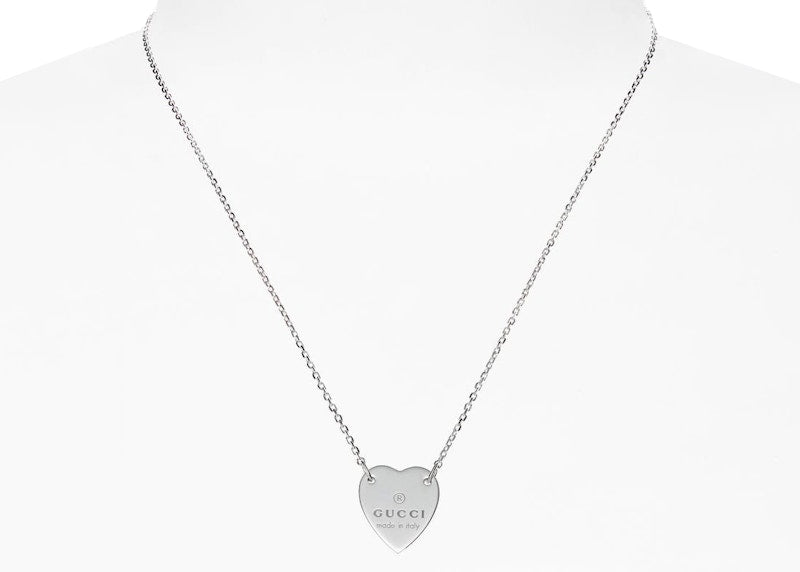 Gucci Trademark Heart Necklace Silver