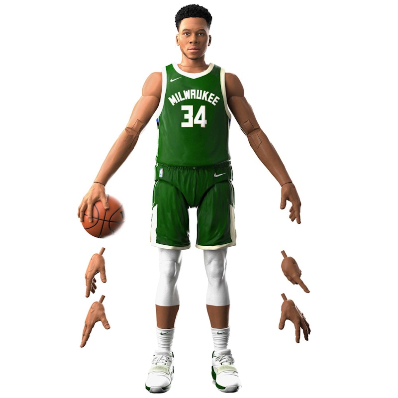 Hasbro Starting Lineup NBA Season 1 Milwaukee Bucks Giannis Antetokounmpo Action Figure