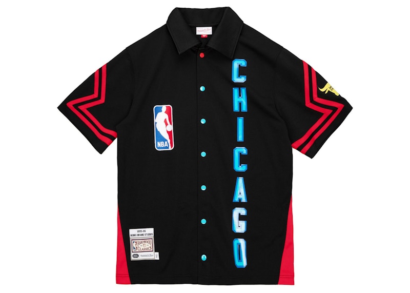 Hebru Brantley x Mitchell & Ness Chicago Bulls Shooting Shirt Black