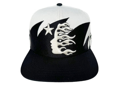 Hellstar Shark Teeth Snapback Off White/Black