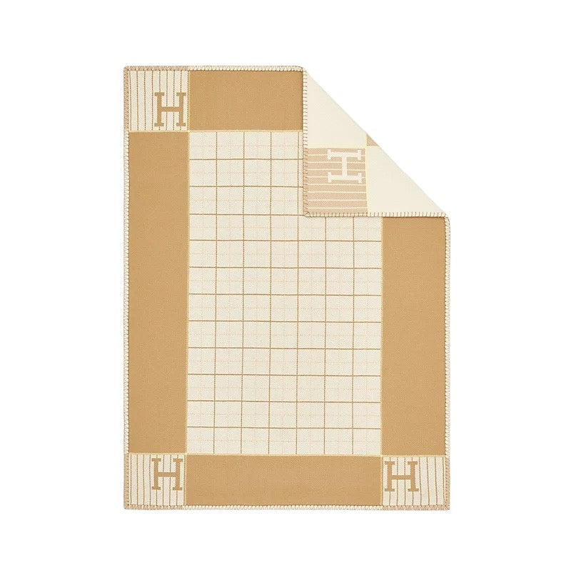 Hermes Blanket Avalon Cabriole Biscuit