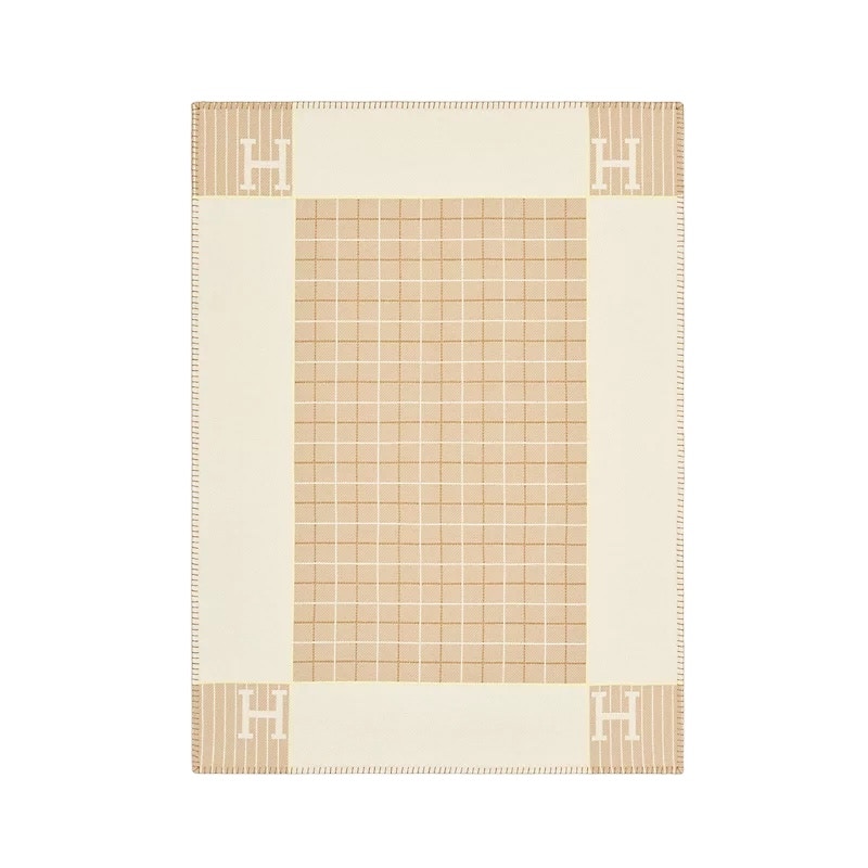 Hermes Blanket Avalon Cabriole Biscuit