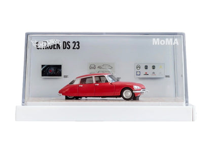 Hot Wheels x MoMA Citro�n DS 23 Sedan