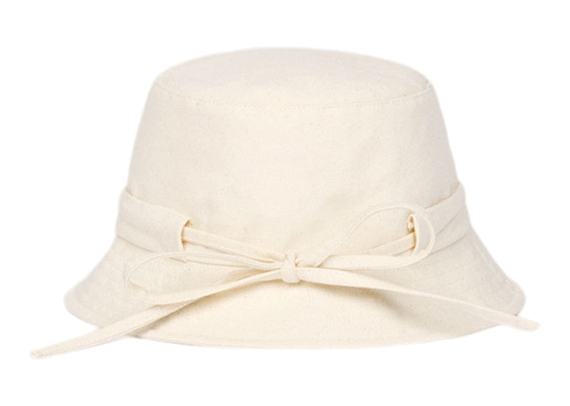Jacquemus Le Bob Gadjo Bow Knotted Bucket Hat Off White
