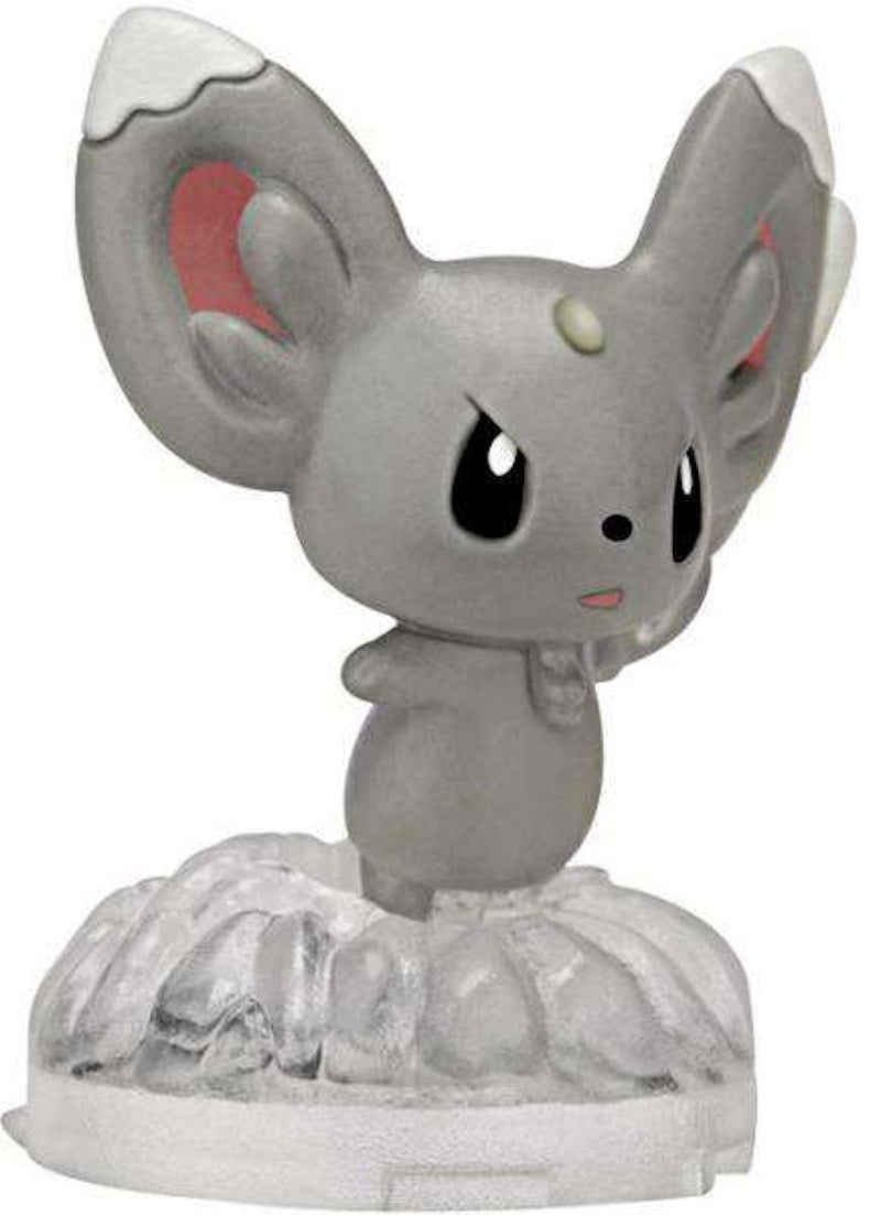 Jakks Pacific Pokemon Series 2 Catcher Pansage, Minccino & Tepig Figure (Set of 3)