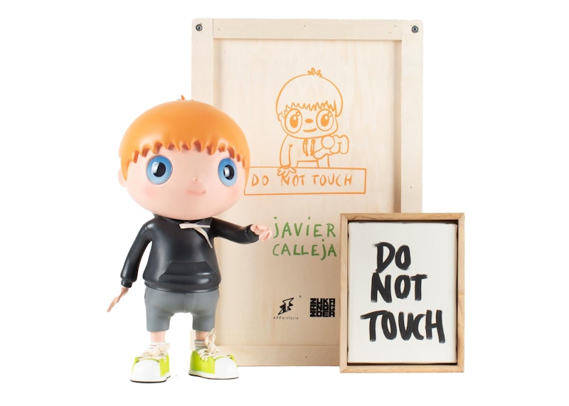 Javier Calleja Do Not Touch Figure Multicolor