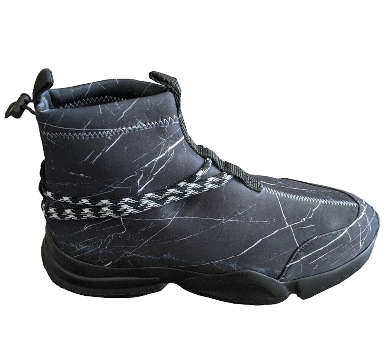John Geiger 002 Black Black Marble (F/F)