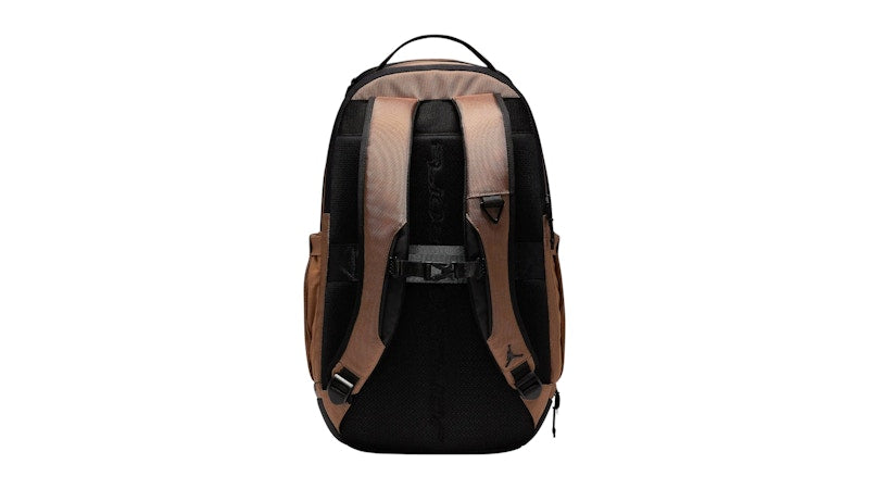 Jordan Sport 32.9L Backpack Archaeo Brown