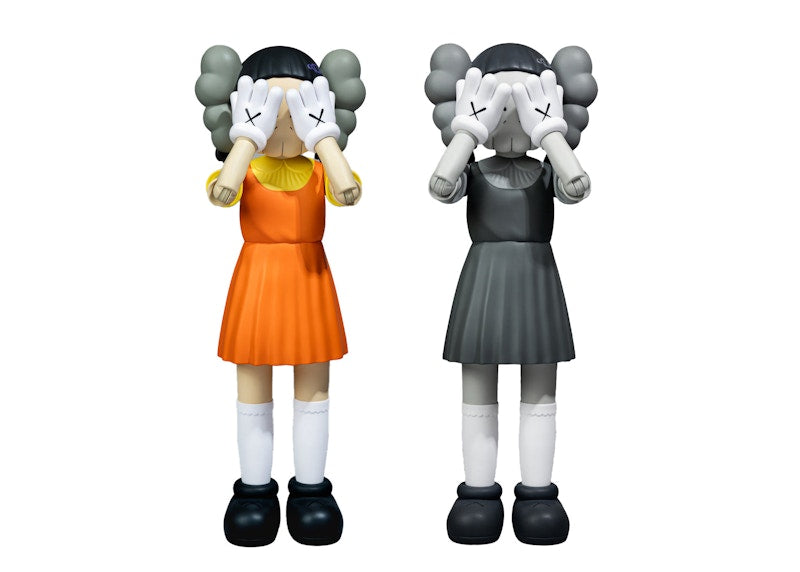 KAWS Young-Hee Vinyl Figure Set