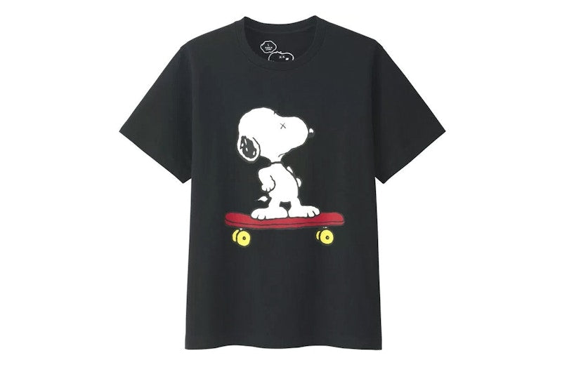 KAWS x Uniqlo x Peanuts Snoopy Skateboarding Tee Black