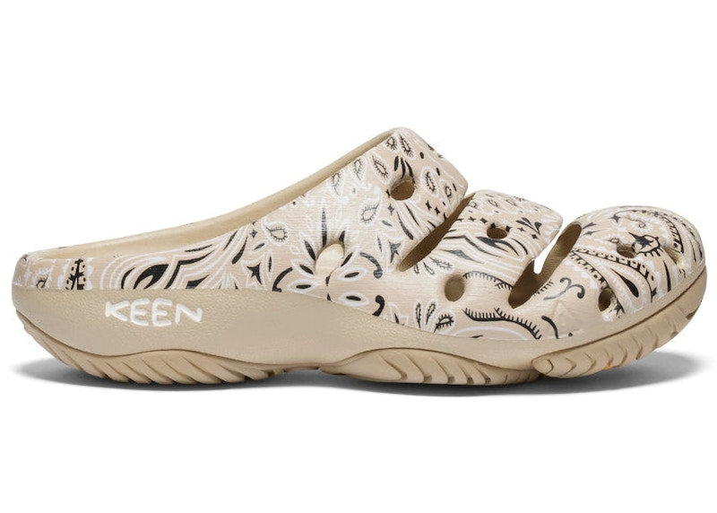Keen Yogui Arts Clog Hide and Seek Sand (Women's)