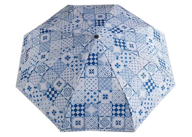 Kith Azulejo Tiles Umbrella Sandrift
