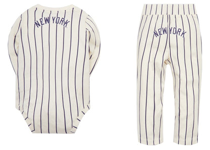 Kith Kids Baby & MLB for New York Yankees Gift Set Sandrift