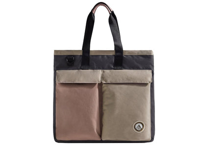 Kith Mountain Tote Battleship