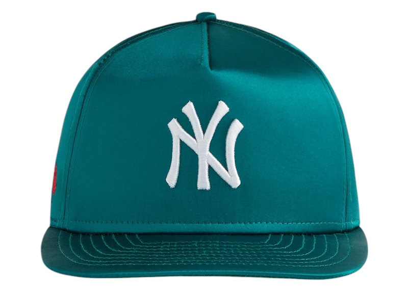 Kith & New Era The New York Yankees Satin 9Forty Snapback Scout