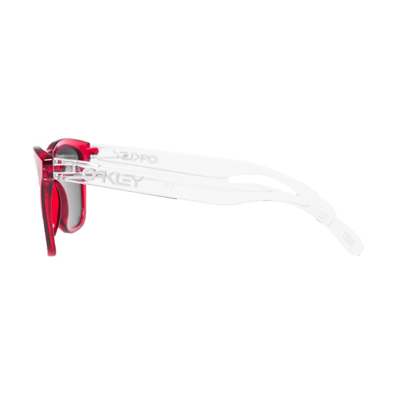 Kith Oakley Prizm Frogskin Sunglasses Red