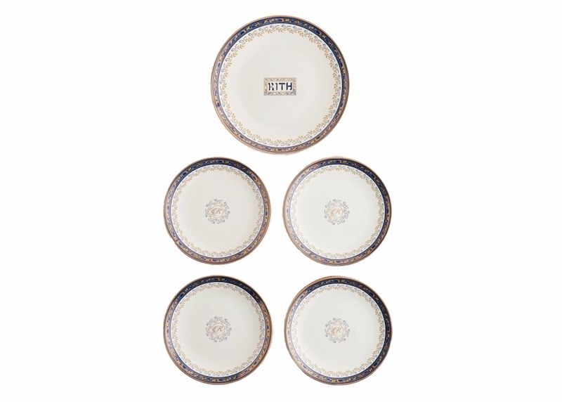 Kith Treats Hanukkah Plate Set Silk