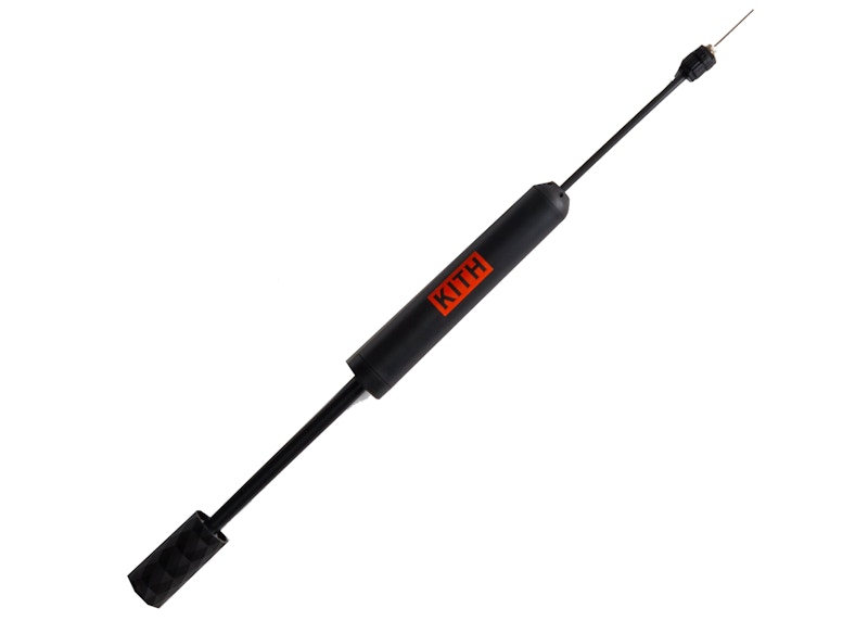 Kith Wilson for New York Knicks Ball Pump Black