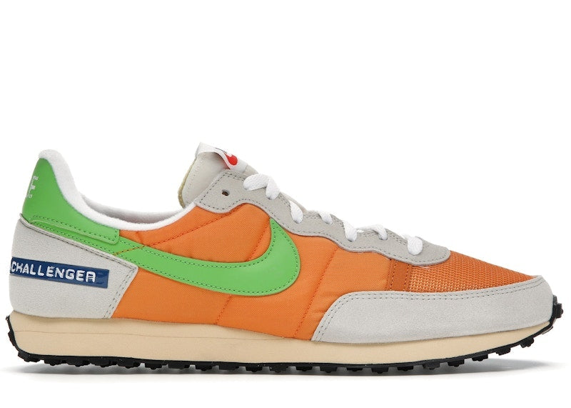 Nike Challenger OG Label Maker Kumquat